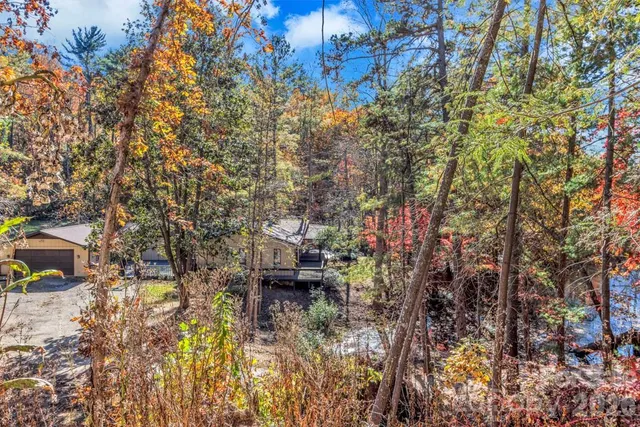 $1,400,000 | 111 Hidden Pond Lane, Asheville, NC 28804