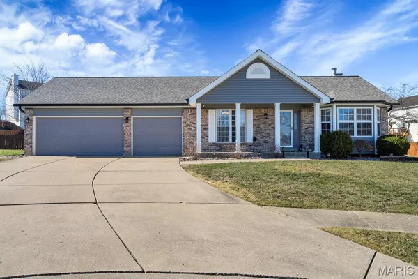 $439,900 | 909 West Medalist Court, Wentzville, MO 63385
