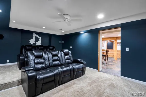 $438,000 | 909 West Medalist Court, Wentzville, MO 63385