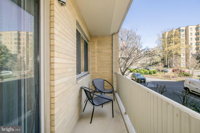 $241,000 | 4600 Connecticut Avenue Northwest, Unit 203, Washington, DC 20008