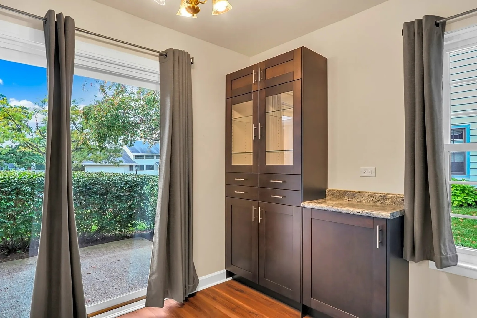 719 Wakefield Road Gurnee, IL 60031 - Photo 8 of 20