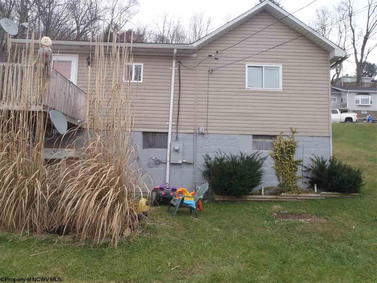 123 Floyd Street Rivesville, WV 26588 - Photo 2 of 17 Gallery Image 2