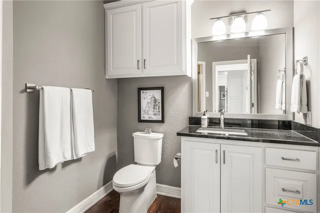 $950,000 | 617 Bluebonnet Lane, Temple, TX 76502