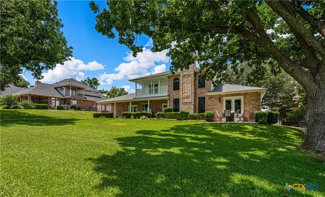 $950,000 | 617 Bluebonnet Lane, Temple, TX 76502