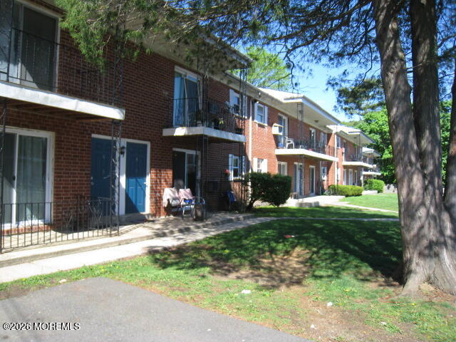 45 Broad Street, Unit 2 Freehold, NJ 07728 - Photo 5 of 19 IMG_2068