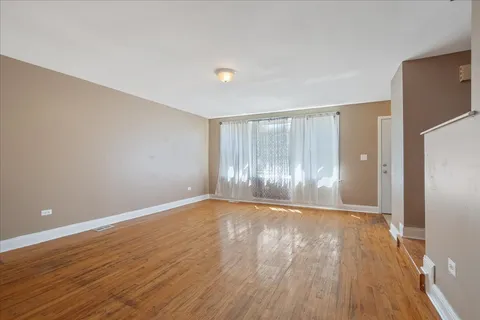 $165,000 | 8053 South Stewart Avenue, Unit B, Chicago, IL 60620