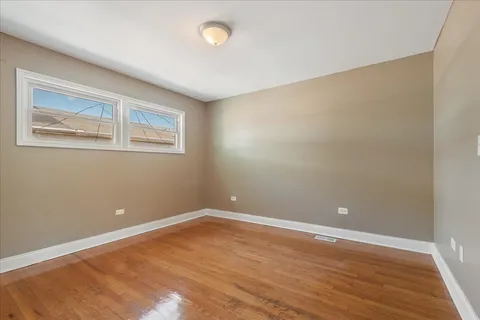$165,000 | 8053 South Stewart Avenue, Unit B, Chicago, IL 60620