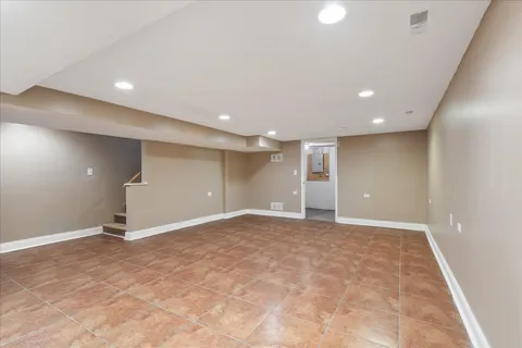 $165,000 | 8053 South Stewart Avenue, Unit B, Chicago, IL 60620