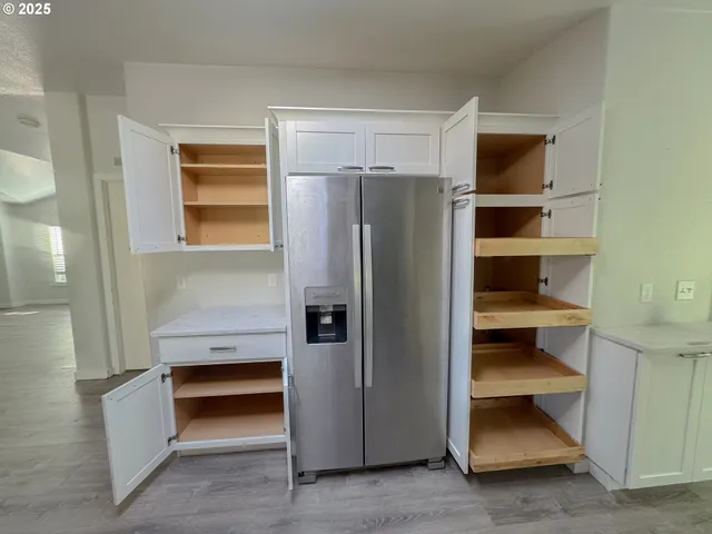 $249,900 | 1655 South Elm Street, Canby, OR 97013