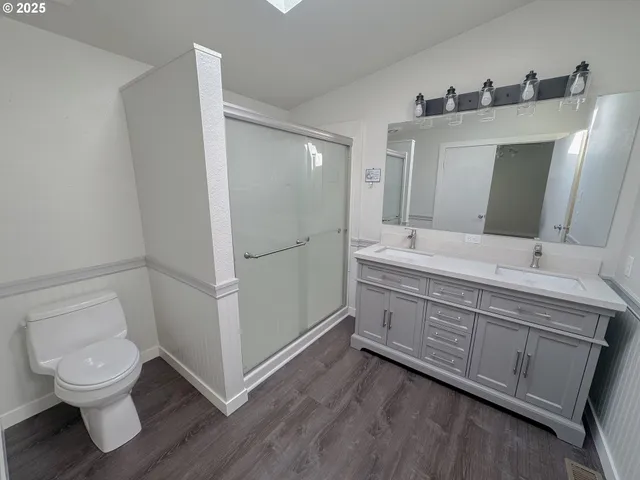 $249,900 | 1655 South Elm Street, Canby, OR 97013