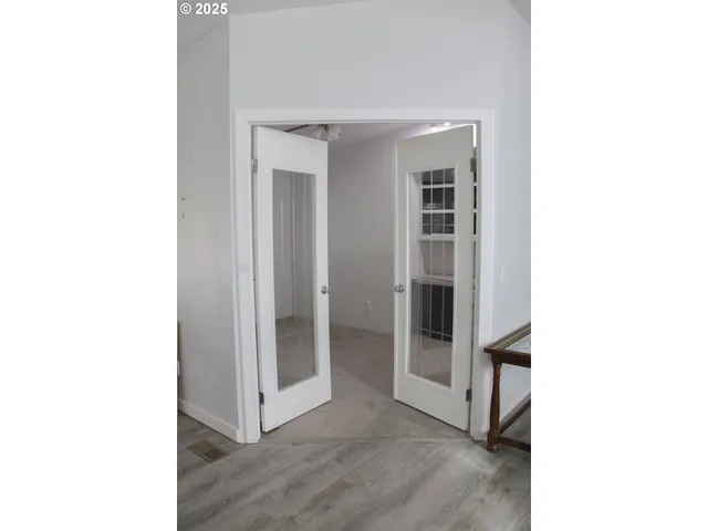 $249,900 | 1655 South Elm Street, Canby, OR 97013