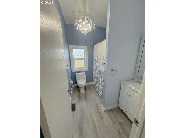 $249,900 | 1655 South Elm Street, Canby, OR 97013