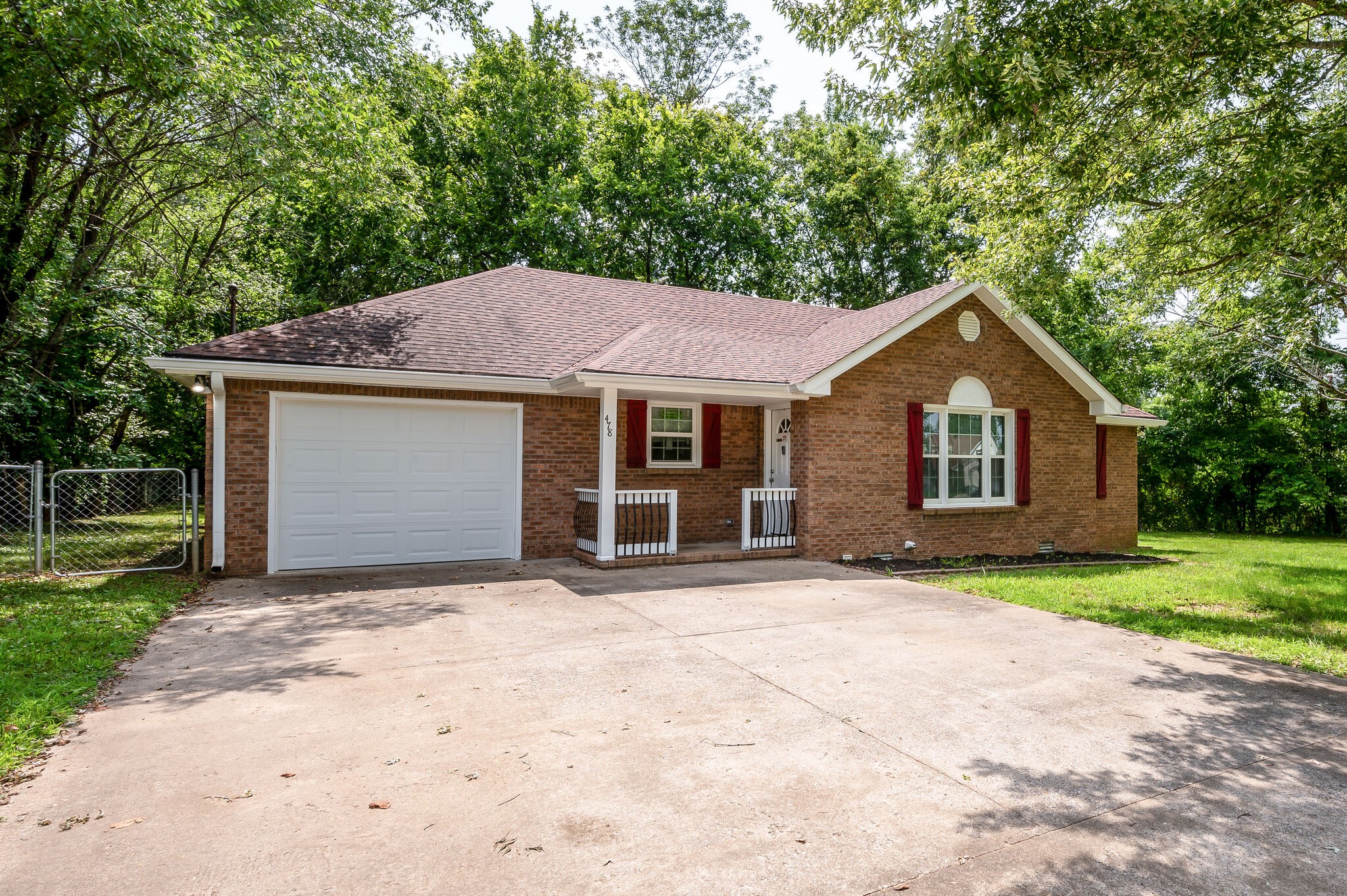 478 Lafayette Road Clarksville, TN 37042 - Photo 1 of 30 Gallery Image 1