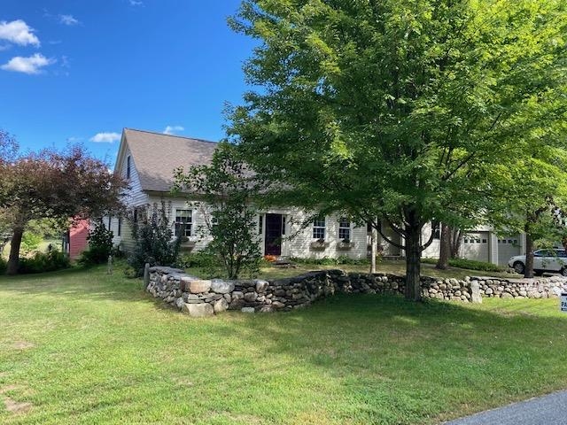 27 Pleasant Street Rockingham, VT 05101 - Photo 1 of 40