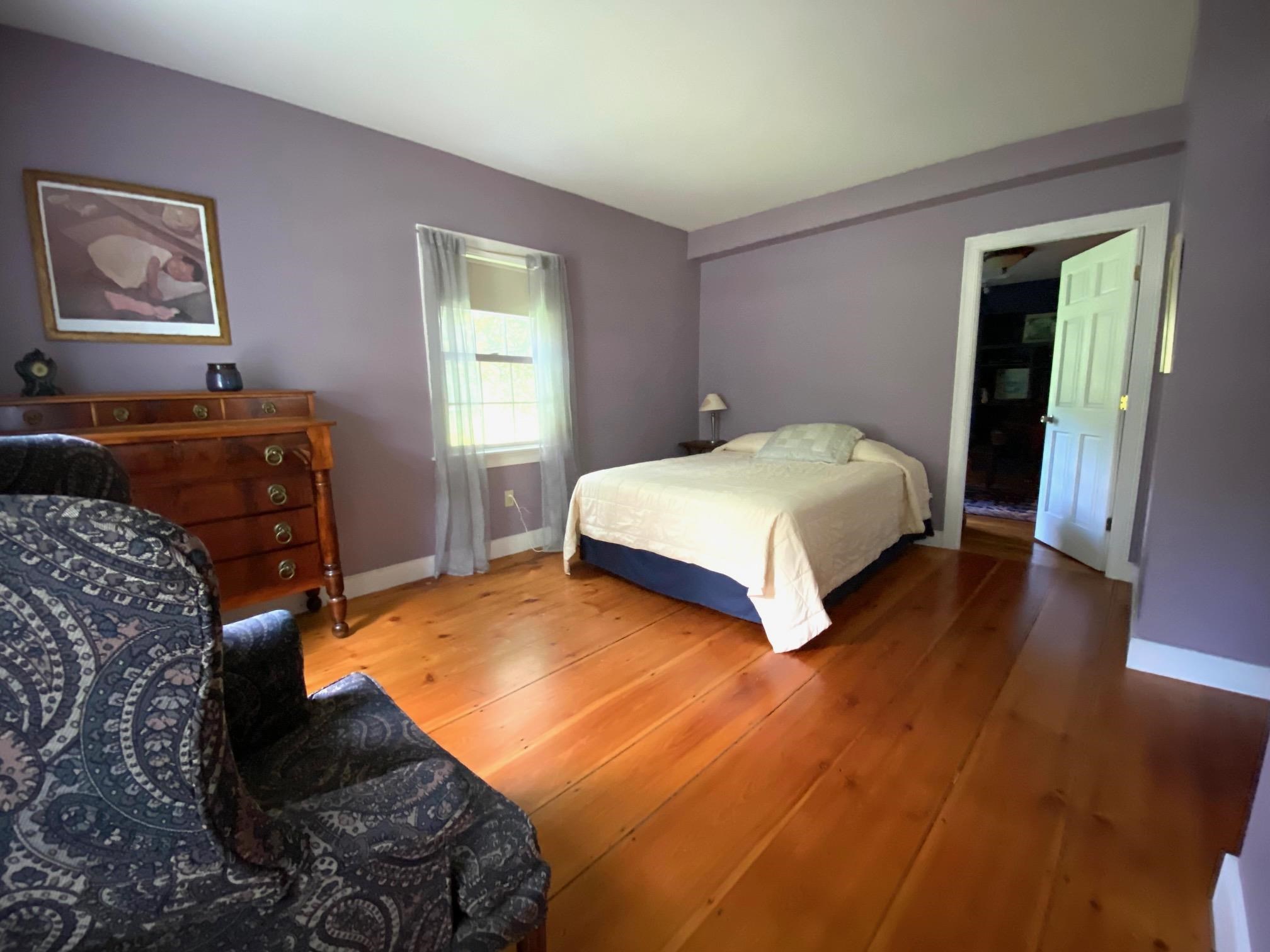 27 Pleasant Street Rockingham, VT 05101 - Photo 19 of 40