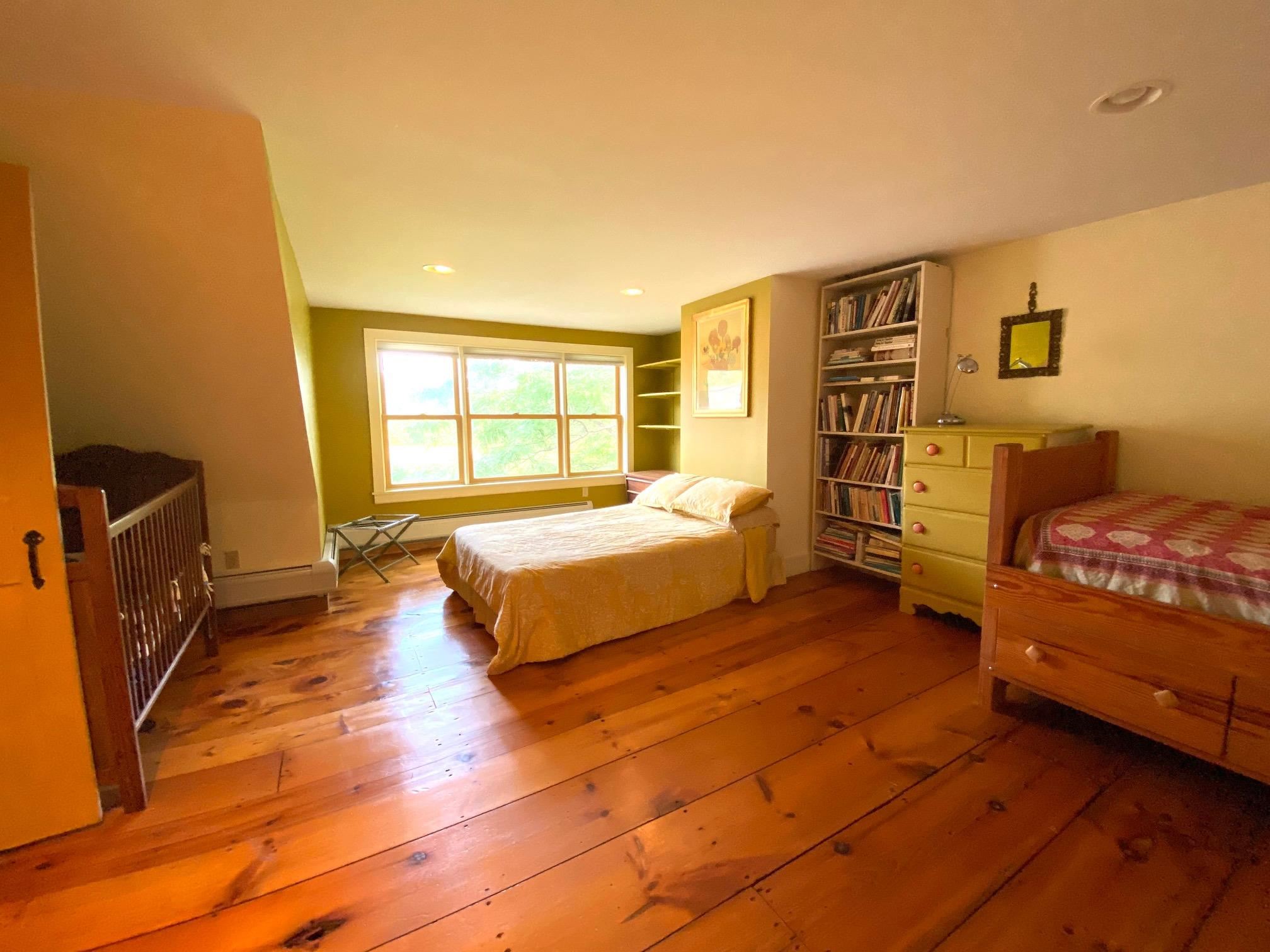 27 Pleasant Street Rockingham, VT 05101 - Photo 22 of 40