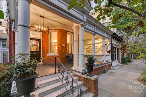 $2,595,000 | 106 East Harris Street, Savannah, GA 31401
