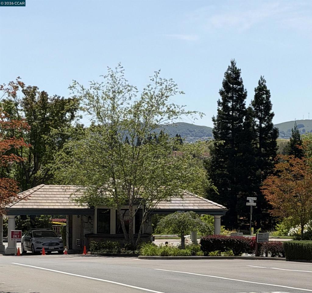 801 Lakemont Place San Ramon, CA 94582 - Photo 20 of 20 Secuity Gate at Community Entrance
