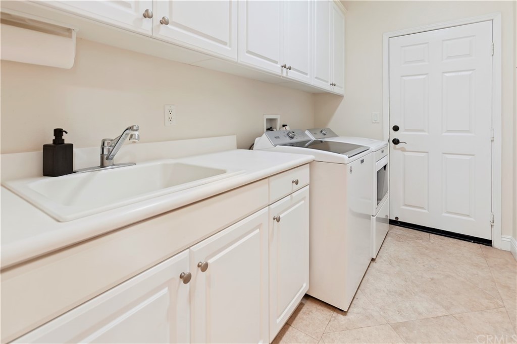 11 Corte Pinturas San Clemente, CA 92673 - Photo 15 of 17