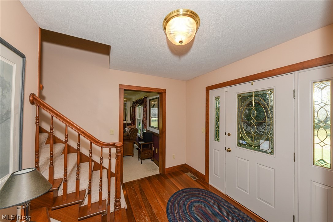 9235 Acme Road Wadsworth, OH 44281 - Photo 2 of 35 Gallery Image 2