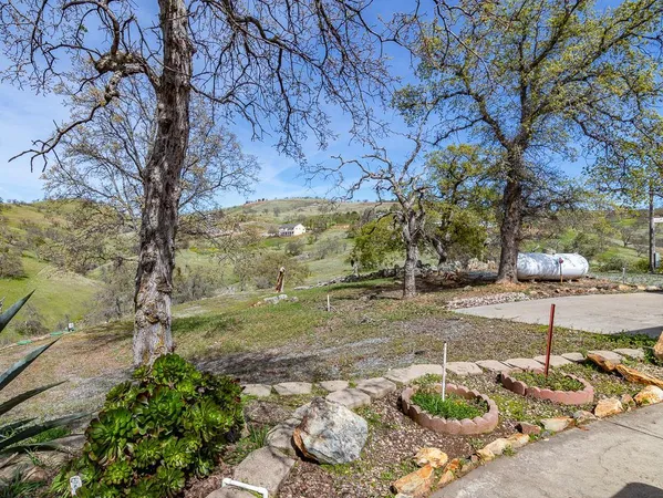 $645,000 | 9883 Hernandez Drive, La Grange, CA 95329