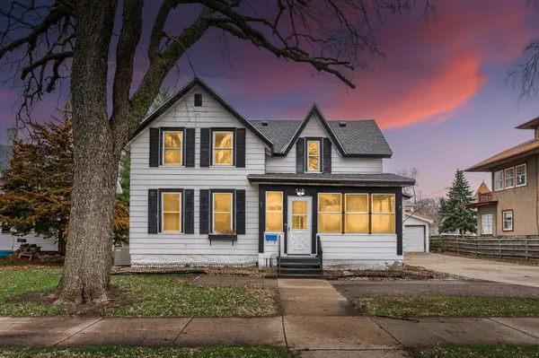 $194,000 | 510 5th Street Northwest, Faribault, MN 55021