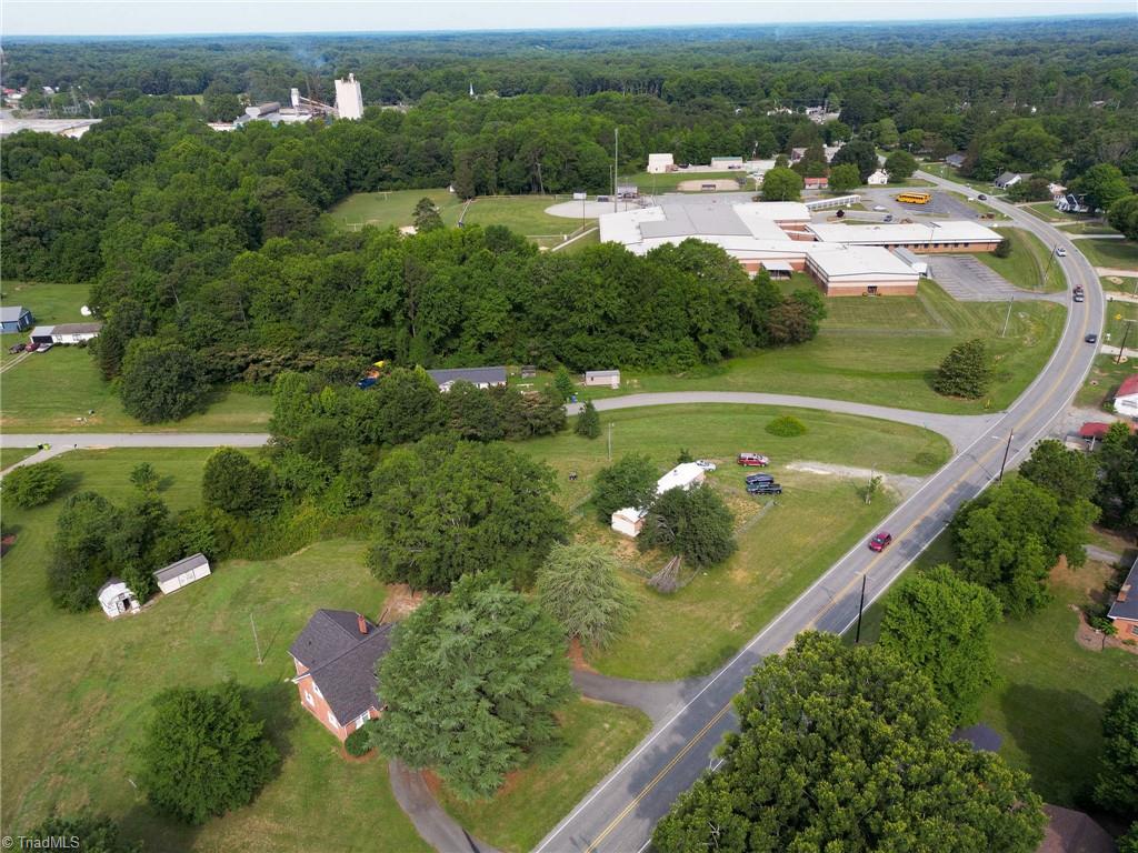 500 Midway School Road Lexington, NC 27295 - Photo 34 of 36