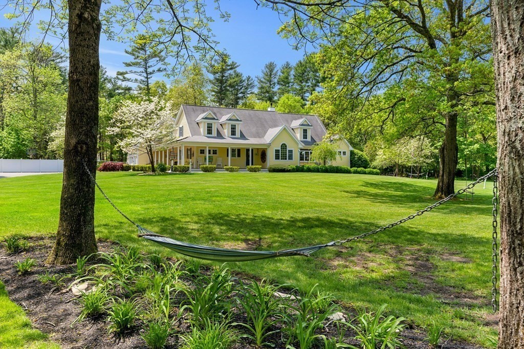 164 Wapping Road Kingston, MA 02364 - Photo 1 of 40 Gallery Image 1