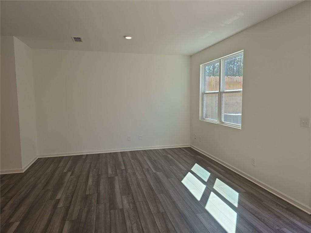 3560 Eagle Court Atlanta, GA 30331 - Photo 9 of 40