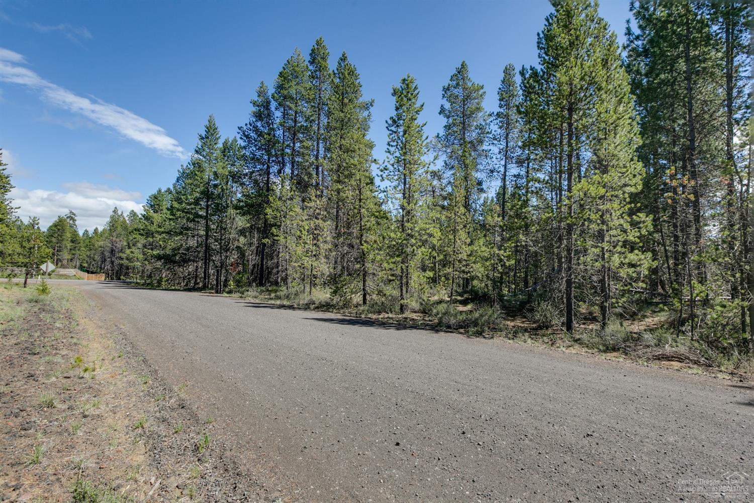 16845 Derringer Road Bend, OR 97707 - Photo 10 of 14 Additional Photo
