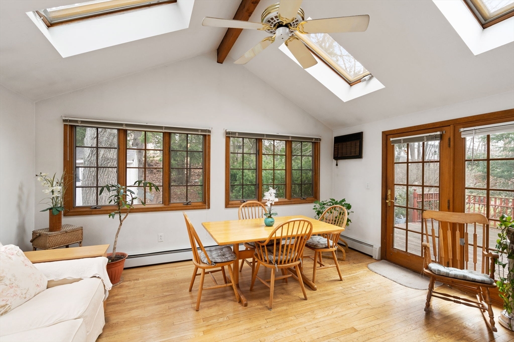 165 South Flagg Street Worcester, MA 01602 - Photo 11 of 29