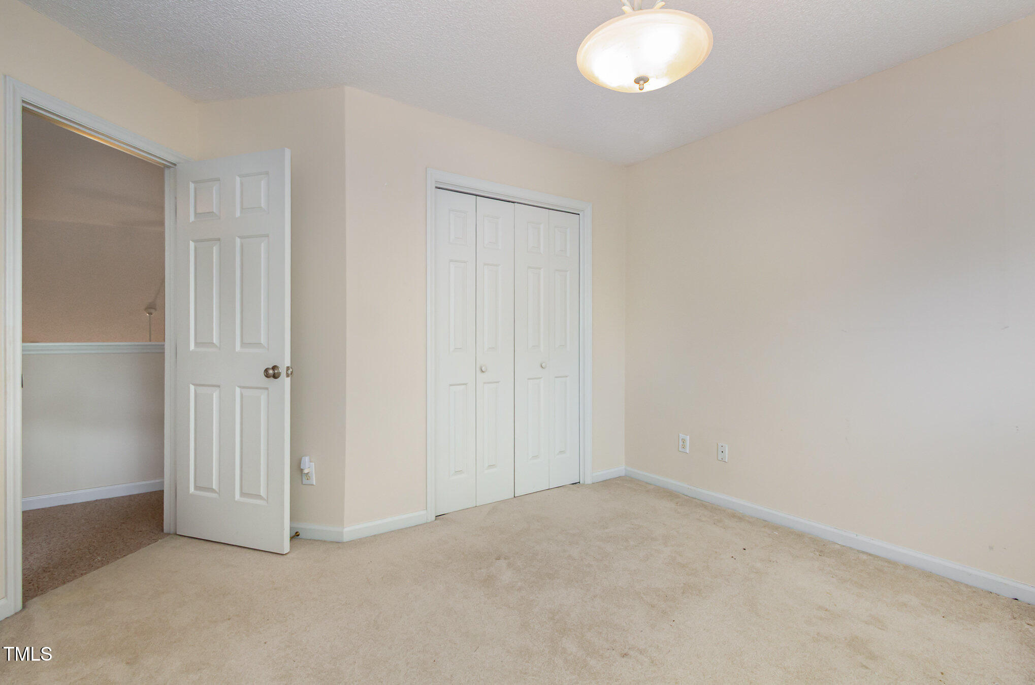 401 Stinhurst Drive Durham, NC 27713 - Photo 24 of 39 an empty room with a empty space