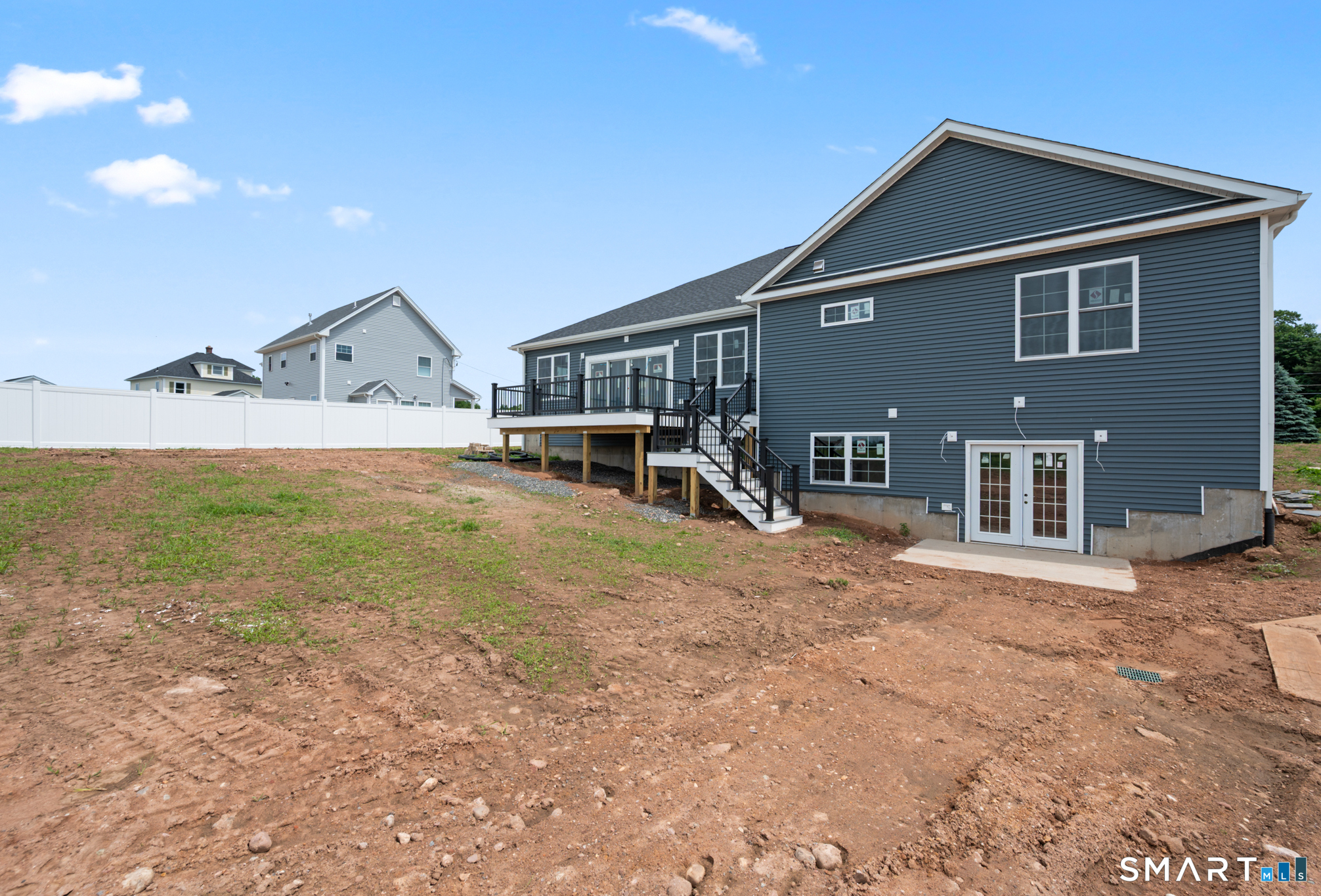 290 Gardner Street Manchester, CT 06040 - Photo 8 of 40