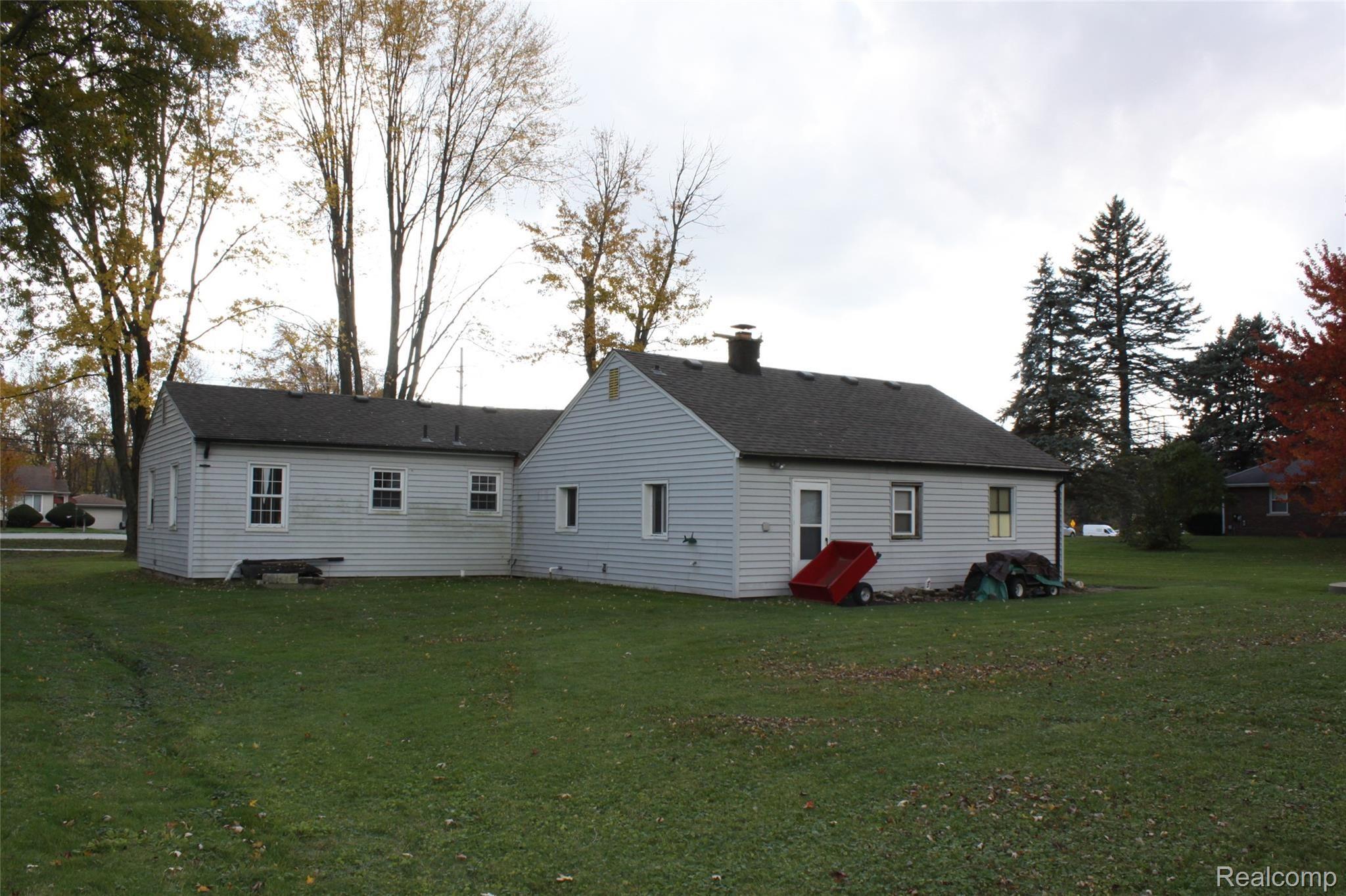 23201 23 Mile Road Macomb, MI 48042 - Photo 46 of 51 IMG_0310.JPG