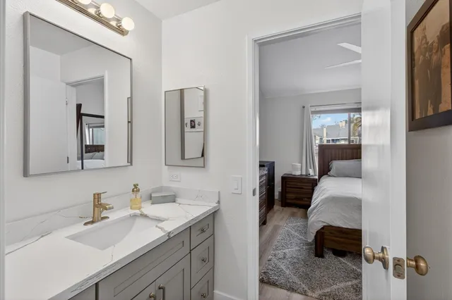 $305,000 | 5226 Hemlock Street, Unit 5, Sacramento, CA 95841