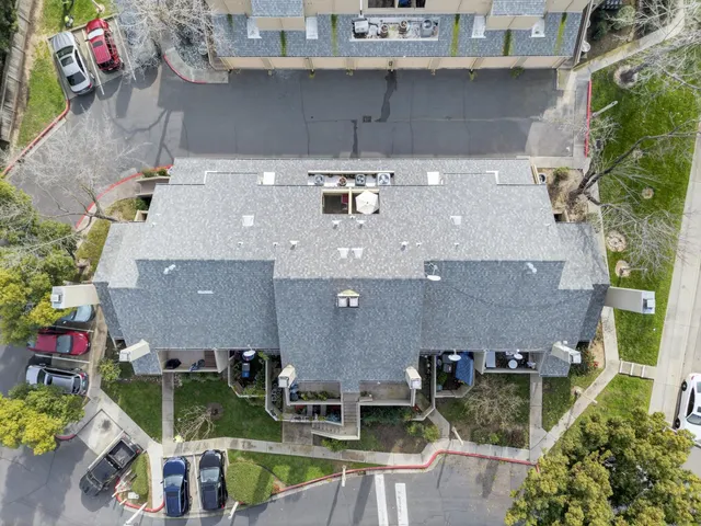 $305,000 | 5226 Hemlock Street, Unit 5, Sacramento, CA 95841