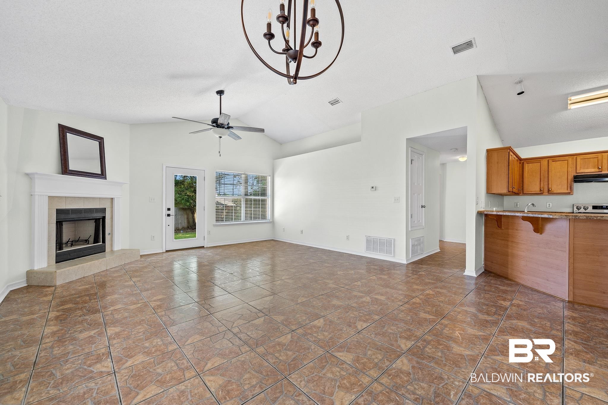11071 Pontchartrain Loop Daphne, AL 36526 - Photo 5 of 19