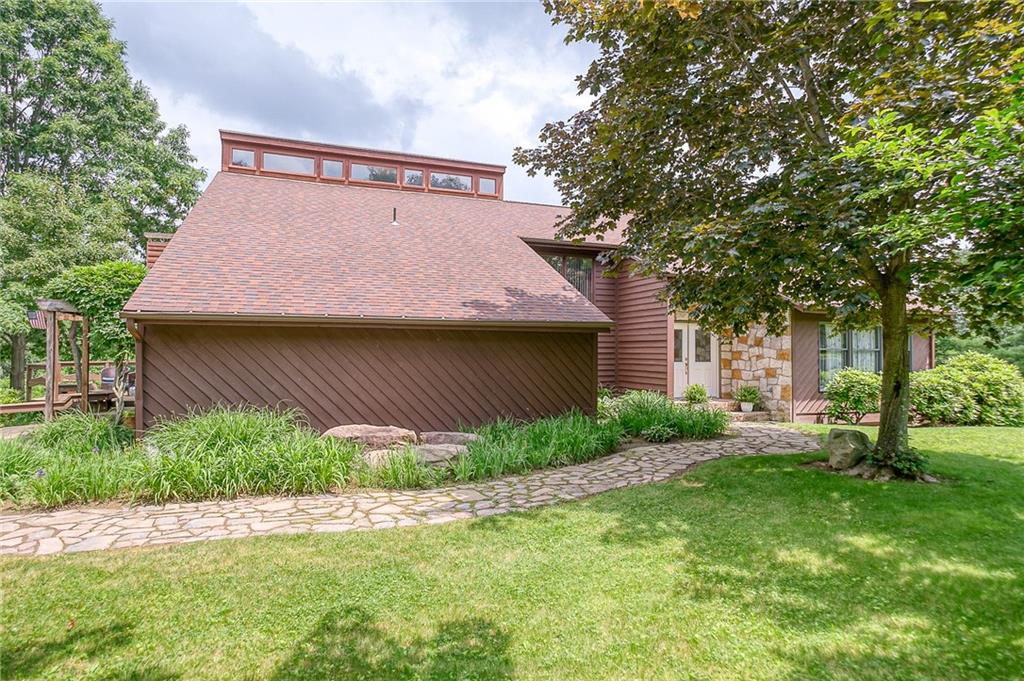 1940 Bakerstown Road Tarentum, PA 15084 - Photo 1 of 25