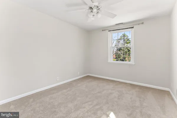 $499,000 | 3279 South Stafford Street, Unit B1, Arlington, VA 22206