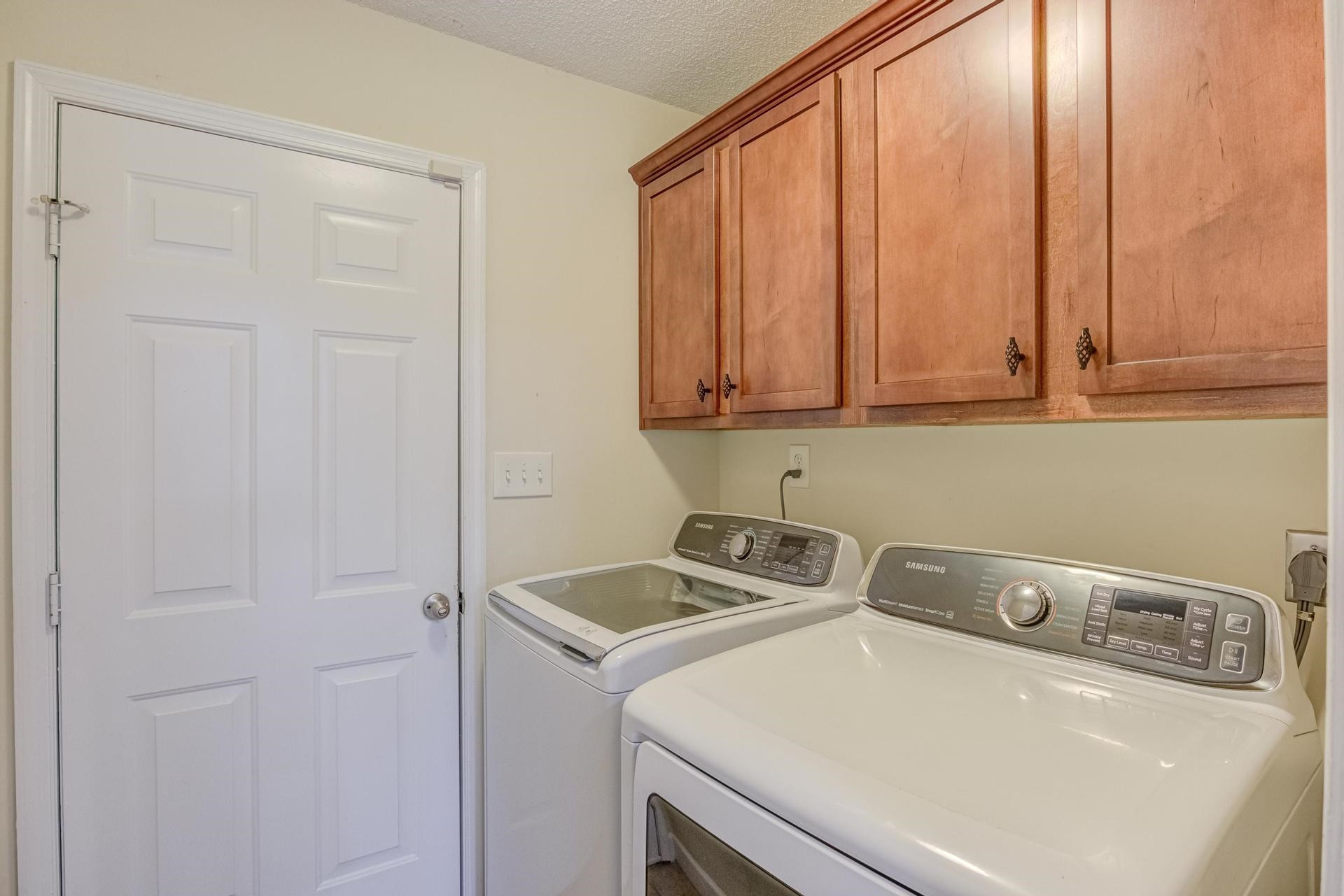1700 Netherfield Lane Raleigh, NC 27610 - Photo 15 of 34 Photo 15