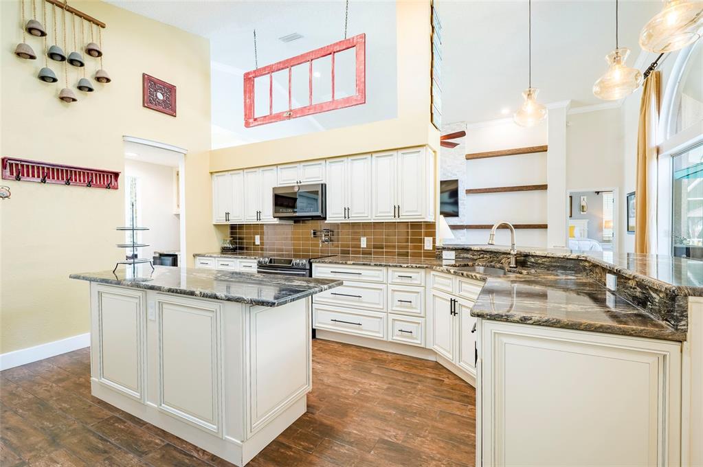 8115 Montock Court Trinity, FL 34655 - Photo 22 of 54