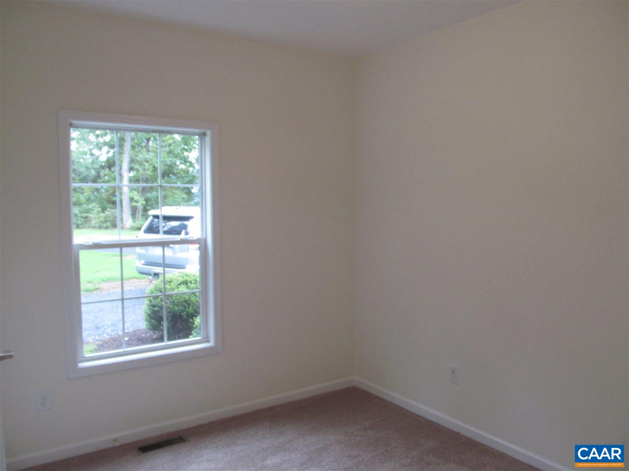 6882 Albevanna Spring Road Scottsville, VA 24590 - Photo 7 of 21 Gallery Image 7