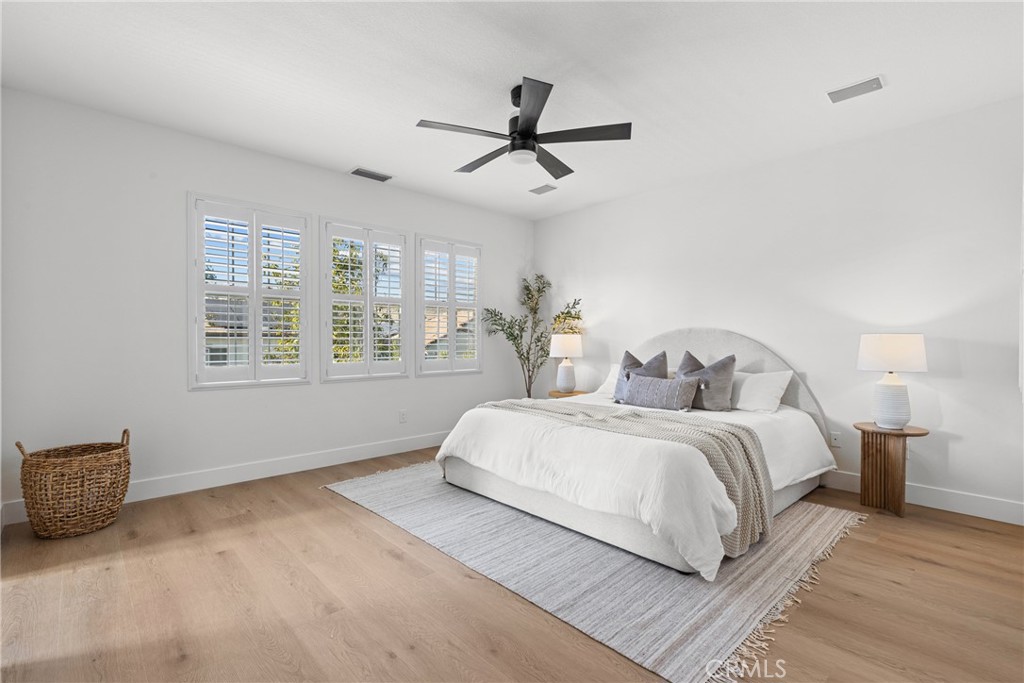 173 Parkside Drive Simi Valley, CA 93065 - Photo 14 of 31 a bedroom with bed and window