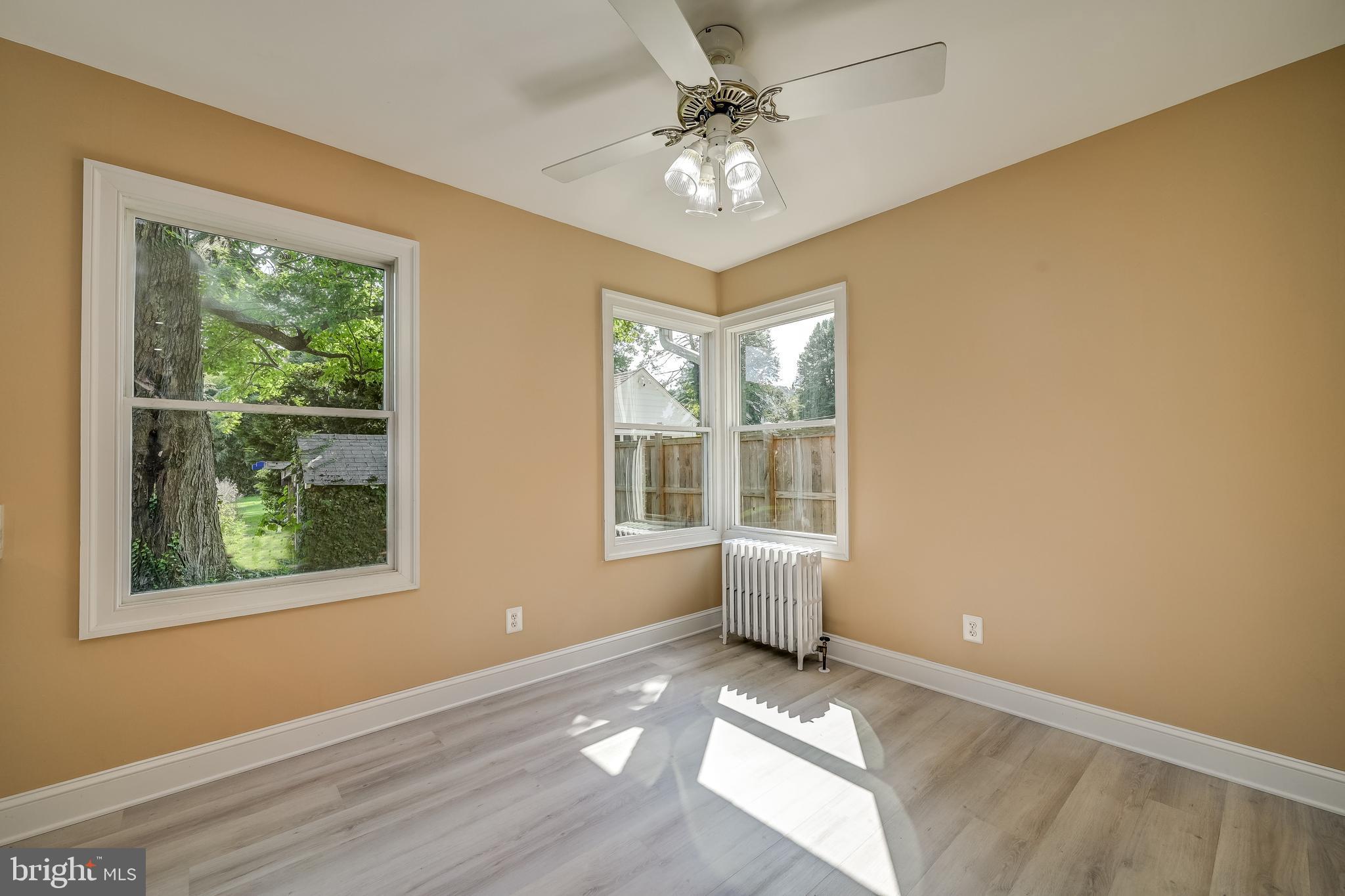 5 Lee Street Gaithersburg, MD 20877 - Photo 29 of 90 a view of an empty room with a window
