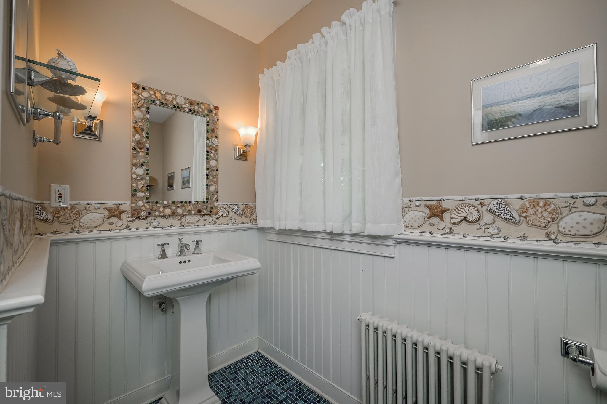 5 Lee Street Gaithersburg, MD 20877 - Photo 37 of 90 Powder Room Main Level