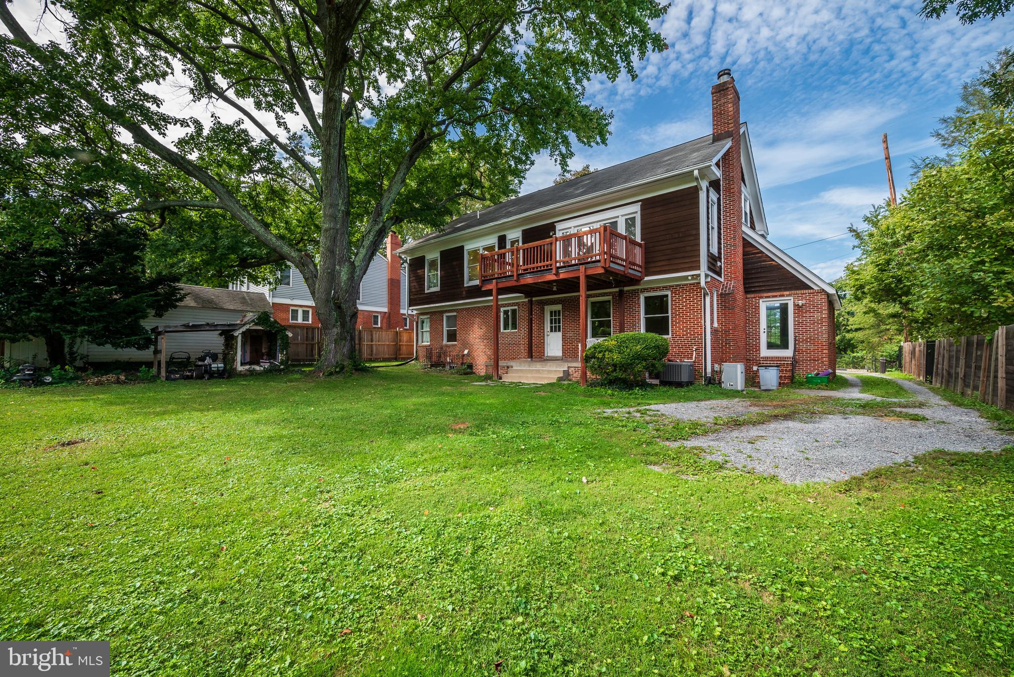 5 Lee Street Gaithersburg, MD 20877 - Photo 86 of 90 a front view of house with yard and green space