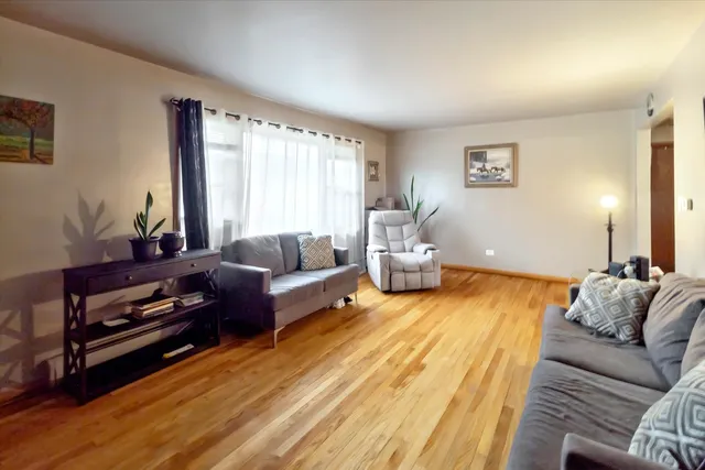 $169,200 | 5121 West Diversey Avenue, Unit 3N, Chicago, IL 60639