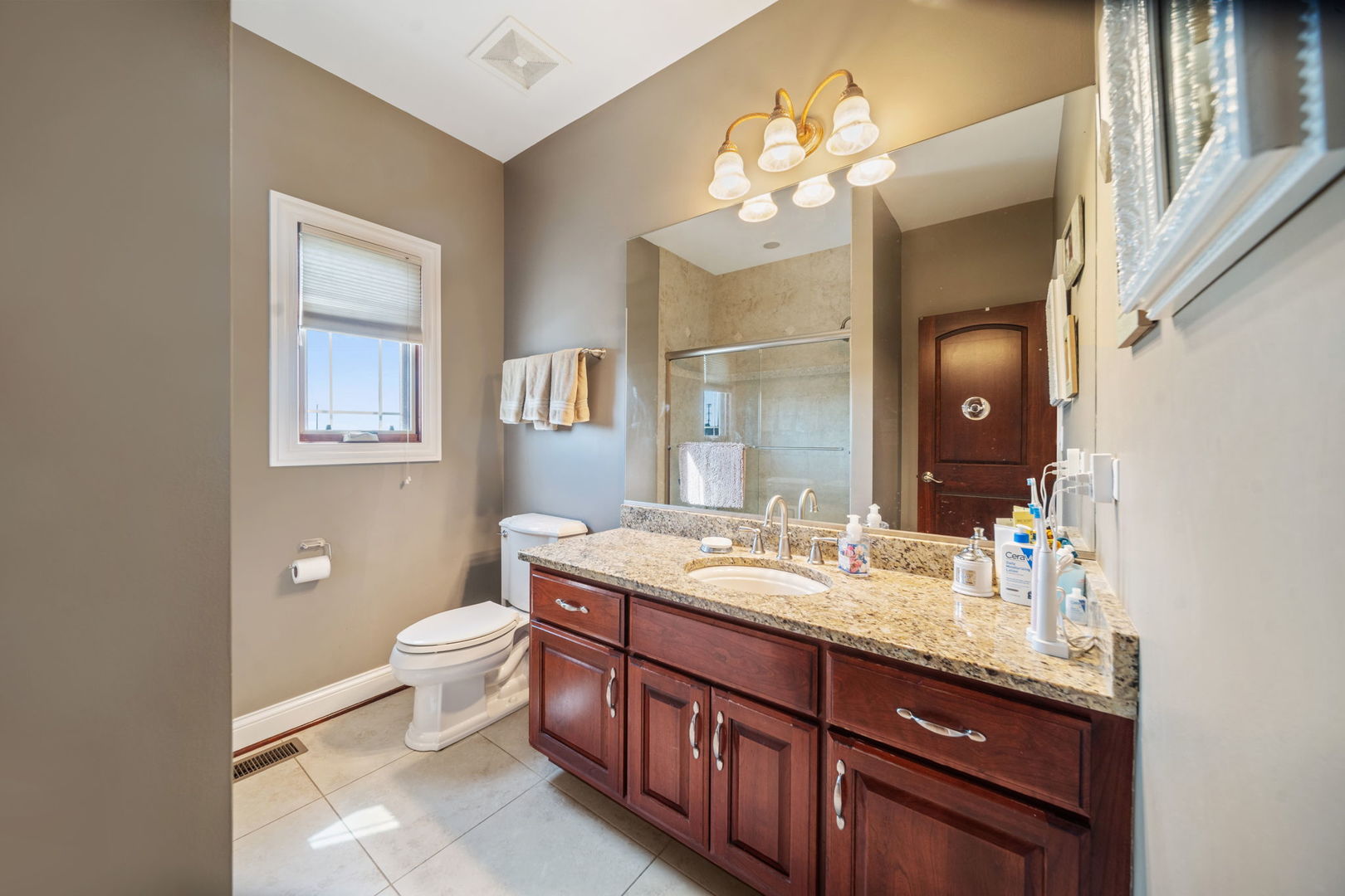 21437 Breton Road Frankfort, IL 60423 - Photo 36 of 41 Gallery Image 36