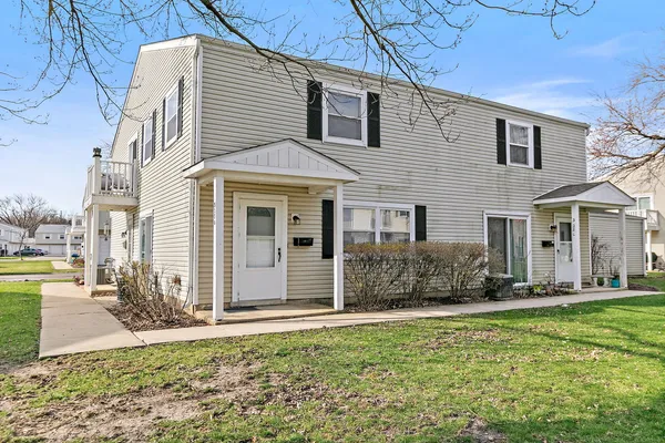 $224,900 | 328 David Court, Bartlett, IL 60103