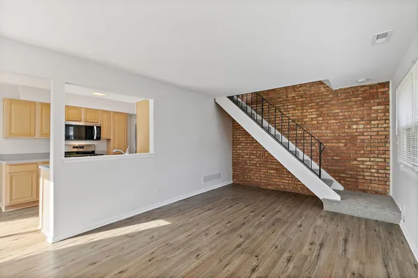 $224,900 | 328 David Court, Bartlett, IL 60103